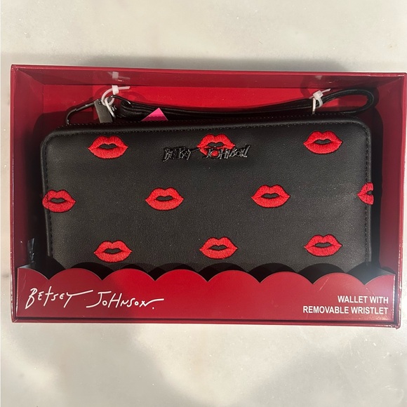 Betsey Johnson Handbags - Betsey Johnson Black Wallet with Red Lip Design
